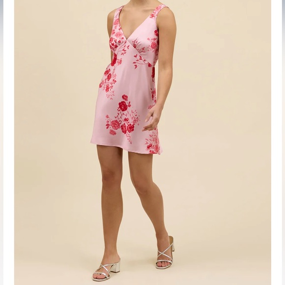 WHITE MINI SATIN DRESS PARK & FIFTH - Picture 2 of 3